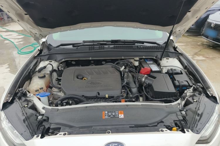 Used Ford Mondeo 2020 EcoBoost 180 Stylish Model Engine Bay