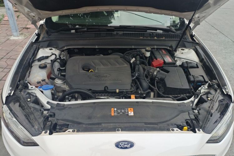 Used Ford Mondeo 2020 EcoBoost 180 Stylish Model Engine Bay