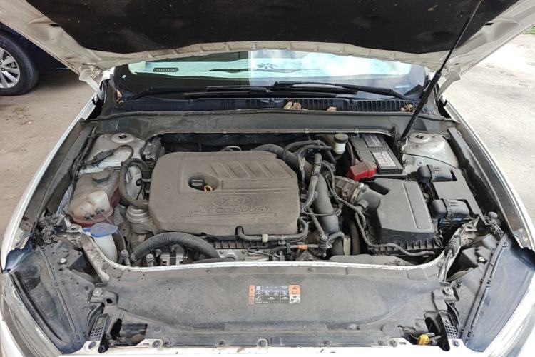 Used Ford Mondeo 2020 EcoBoost 180 Stylish Model Engine Bay