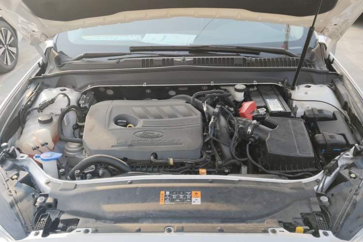 Used Ford Mondeo 2020 EcoBoost 180 Stylish Model Engine Bay