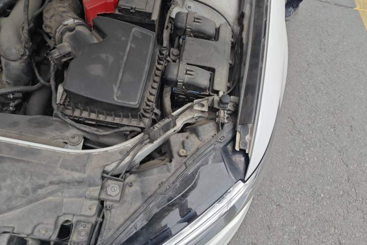 Used Ford Mondeo 2020 EcoBoost 180 Stylish Model Engine Bay Left