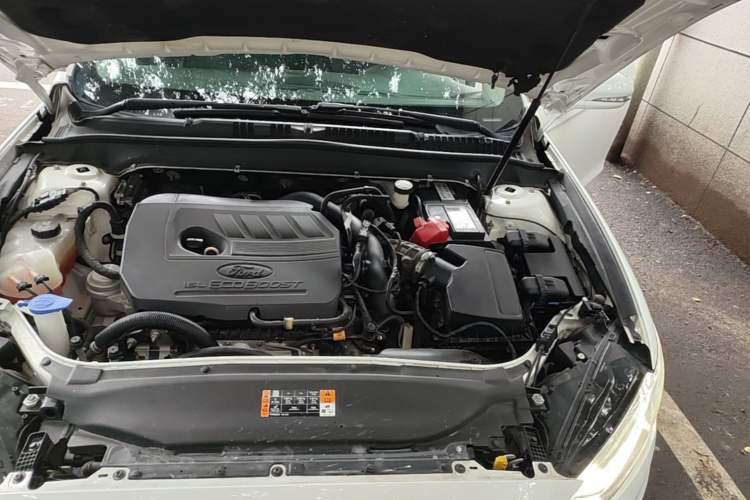 Used Ford Mondeo 2020 EcoBoost 180 Stylish Model Engine Bay Left