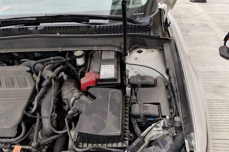 Used Ford Mondeo 2020 EcoBoost 180 Stylish Model Engine Bay Left