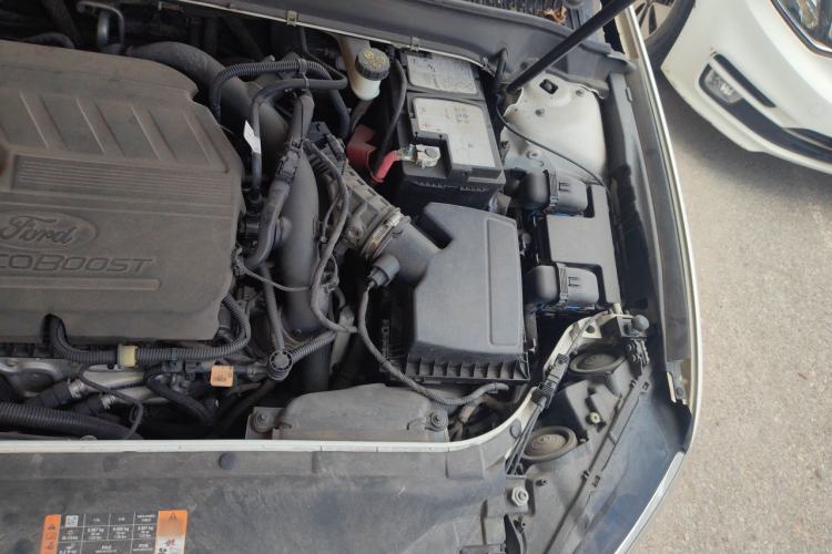 Used Ford Mondeo 2020 EcoBoost 180 Stylish Model Engine Bay Left