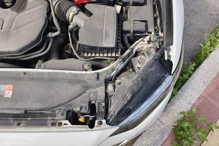 Used Ford Mondeo 2020 EcoBoost 200 Stylish Model Engine Bay Left
