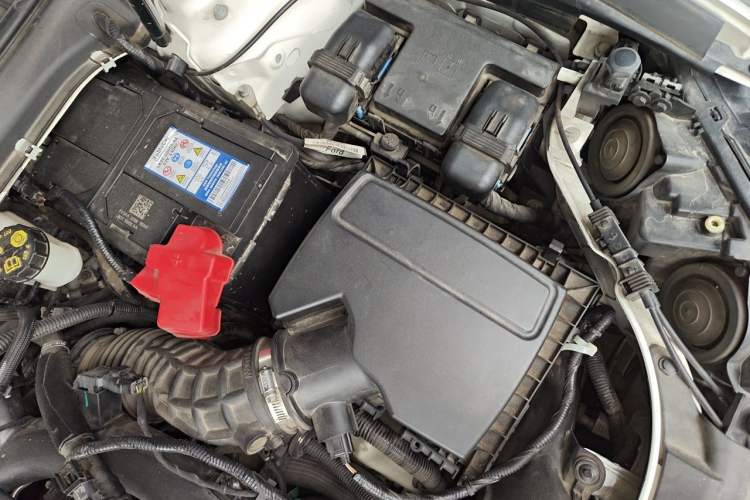Used Ford Mondeo 2020 EcoBoost 180 Stylish Model Engine Bay Left