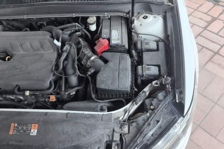 Used Ford Mondeo 2020 EcoBoost 180 Stylish Model Engine Bay Left