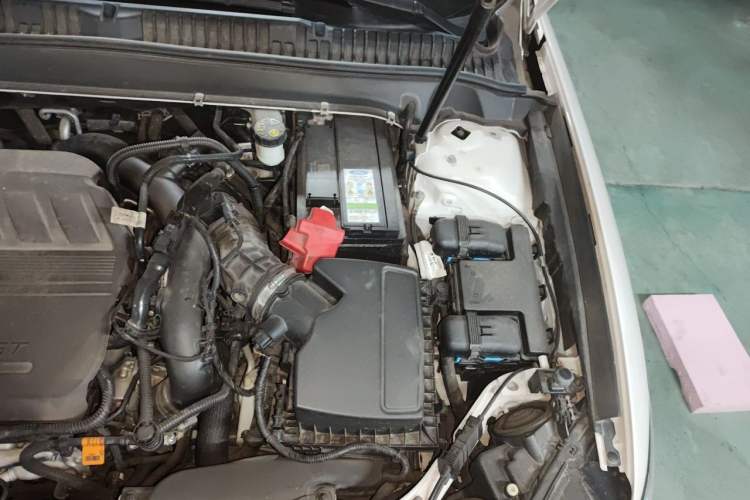 Used Ford Mondeo 2020 EcoBoost 180 Stylish Model Engine Bay Left
