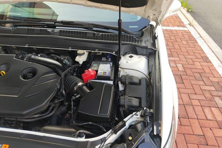 Used Ford Mondeo 2020 EcoBoost 200 Stylish Model Engine Bay Left