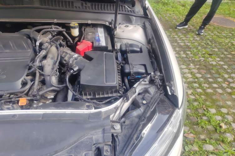 Used Ford Mondeo 2020 EcoBoost 180 Stylish Model Engine Bay Left