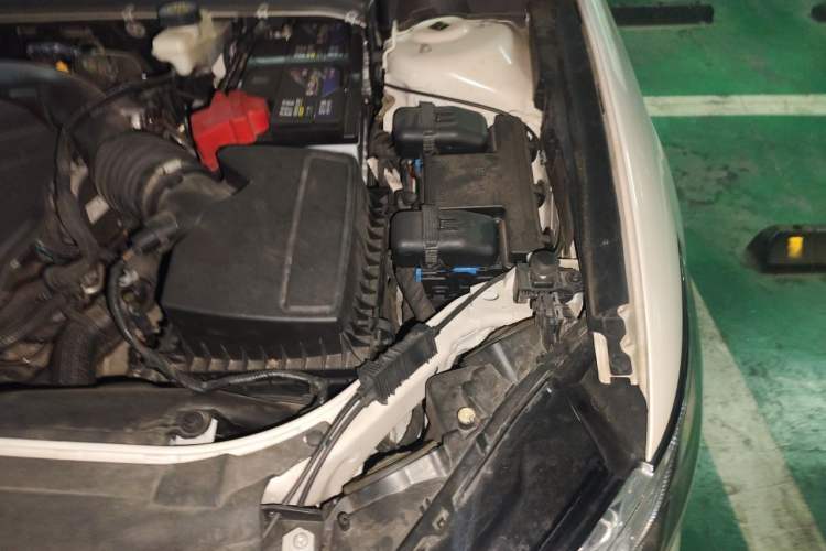 Used Ford Mondeo 2020 EcoBoost 200 Stylish Model Engine Bay Left