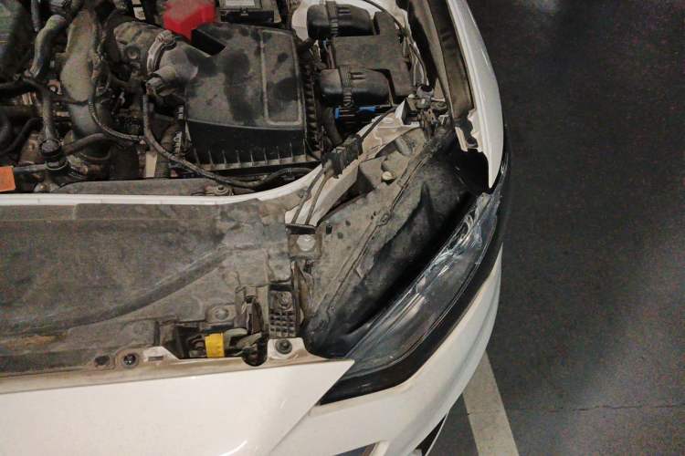 Used Ford Mondeo 2020 EcoBoost 180 Stylish Model Engine Bay Left