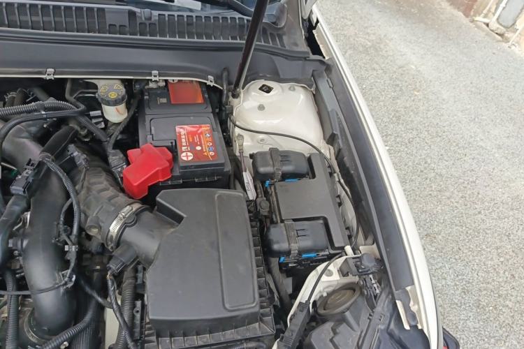 Used Ford Mondeo 2020 EcoBoost 180 Stylish Model Engine Bay Left