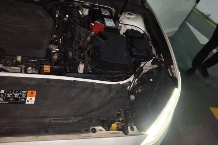 Used Ford Mondeo 2020 EcoBoost 180 Stylish Model Engine Bay Left