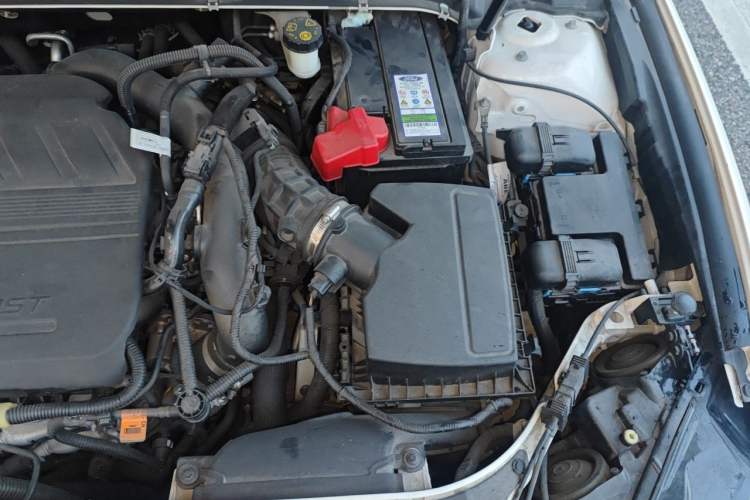Used Ford Mondeo 2020 EcoBoost 180 Stylish Model Engine Bay Left