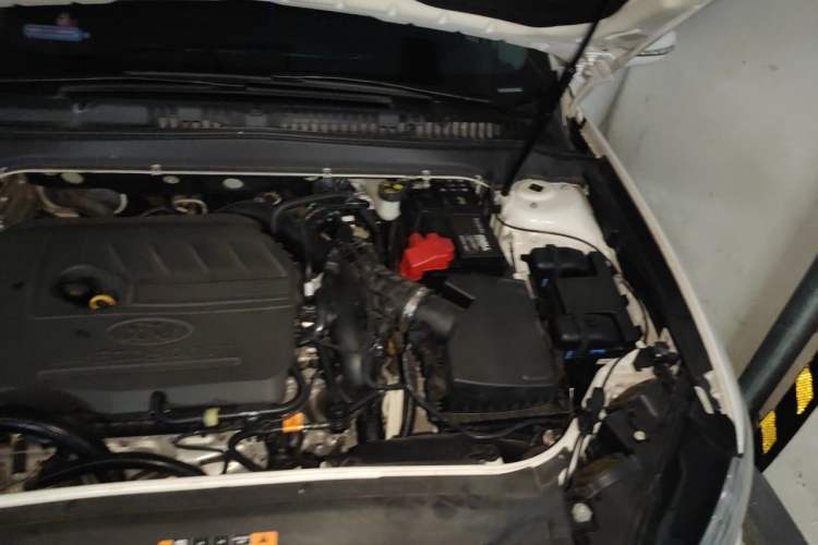 Used Ford Mondeo 2020 EcoBoost 180 Stylish Model Engine Bay Left