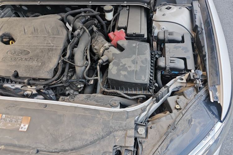 Used Ford Mondeo 2020 EcoBoost 180 Stylish Model Engine Bay Left