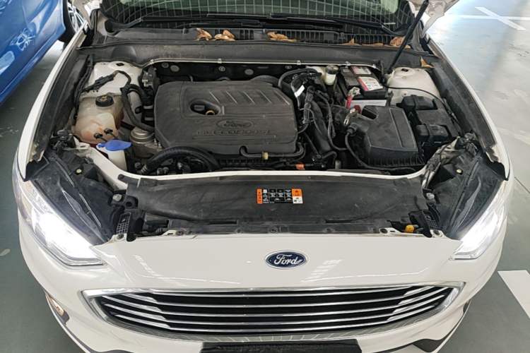 Used Ford Mondeo 2020 EcoBoost 180 Stylish Model Engine Bay