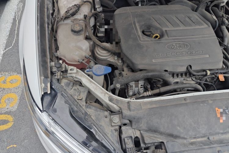 Used Ford Mondeo 2020 EcoBoost 180 Stylish Model Engine Bay Right