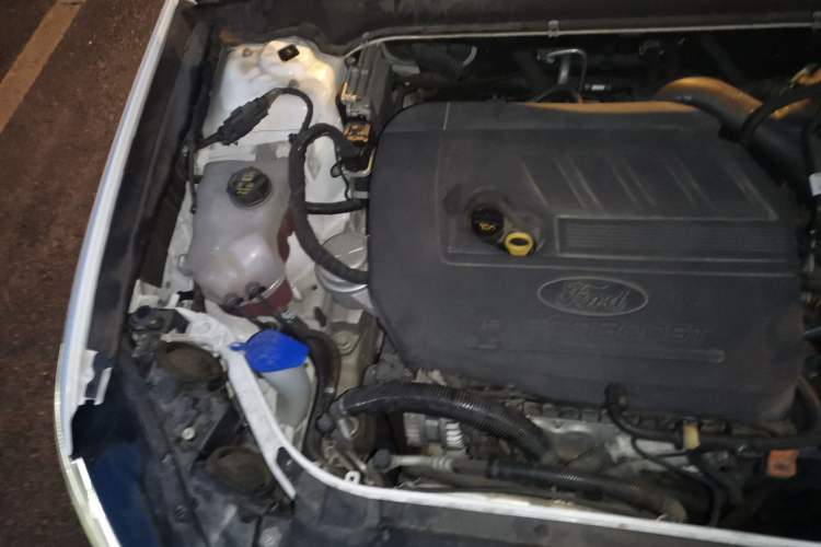Used Ford Mondeo 2020 EcoBoost 180 Stylish Model Engine Bay Right