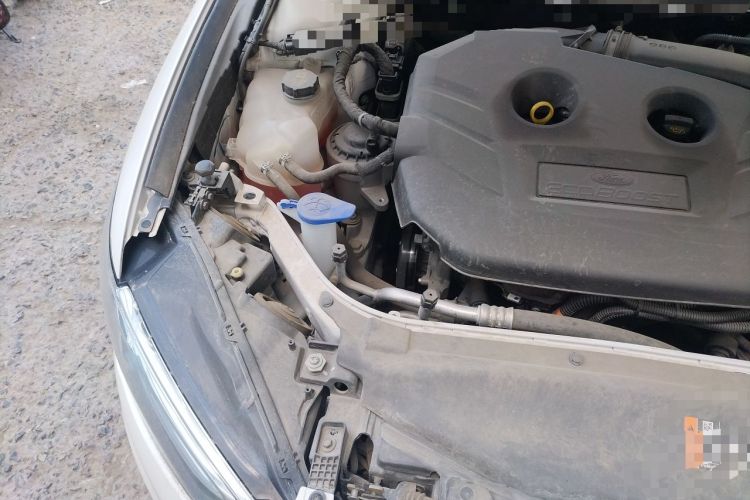 Used Ford Mondeo 2020 EcoBoost 200 Stylish Model Engine Bay Right