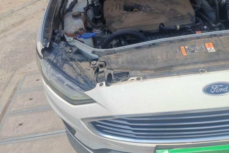 Used Ford Mondeo 2020 EcoBoost 180 Stylish Model Engine Bay Right