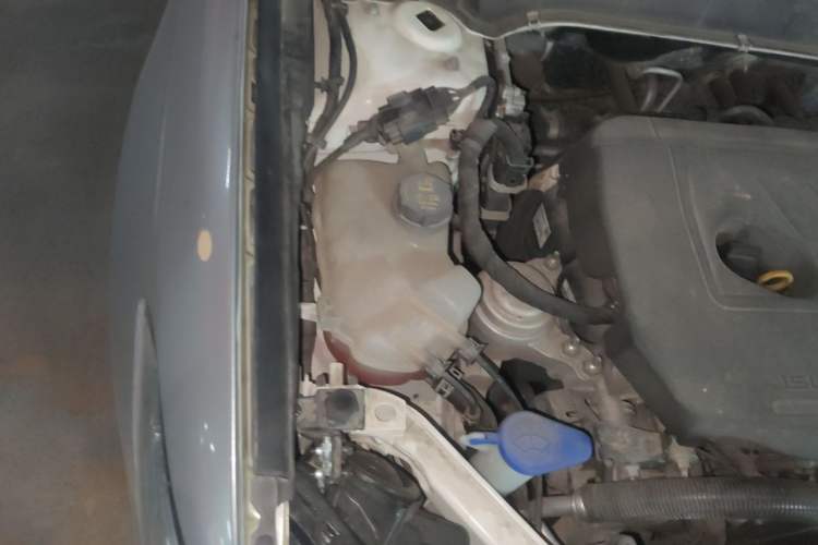 Used Ford Mondeo 2020 EcoBoost 180 Stylish Model Engine Bay Right