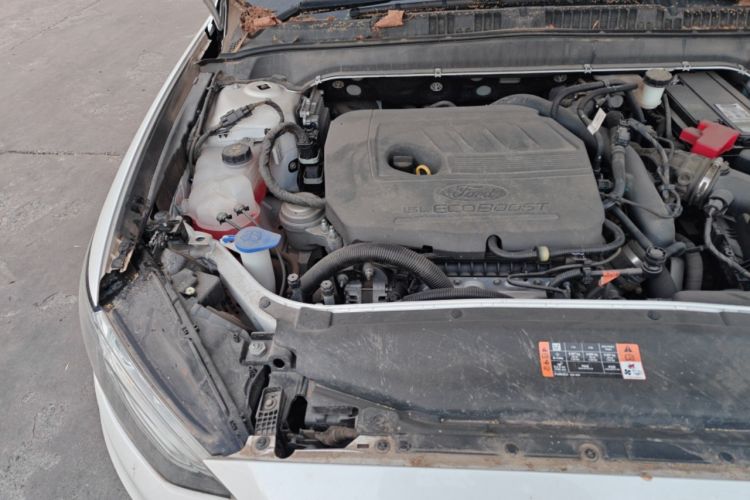 Used Ford Mondeo 2020 EcoBoost 180 Stylish Model Engine Bay Right