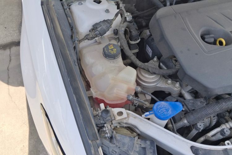 Used Ford Mondeo 2020 EcoBoost 180 Stylish Model Engine Bay Right