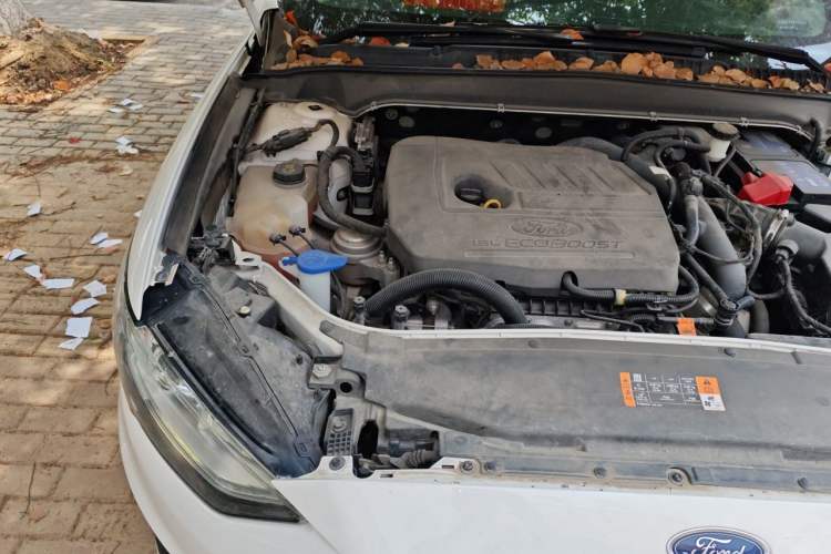Used Ford Mondeo 2020 EcoBoost 180 Stylish Model Engine Bay Right