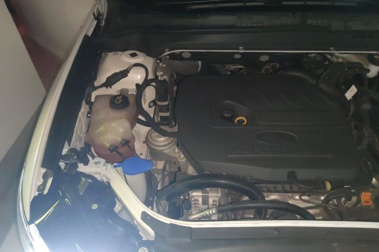 Used Ford Mondeo 2020 EcoBoost 180 Stylish Model Engine Bay Right