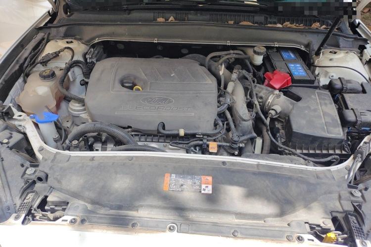 Used Ford Mondeo 2020 EcoBoost 180 Luxury Model Engine Bay