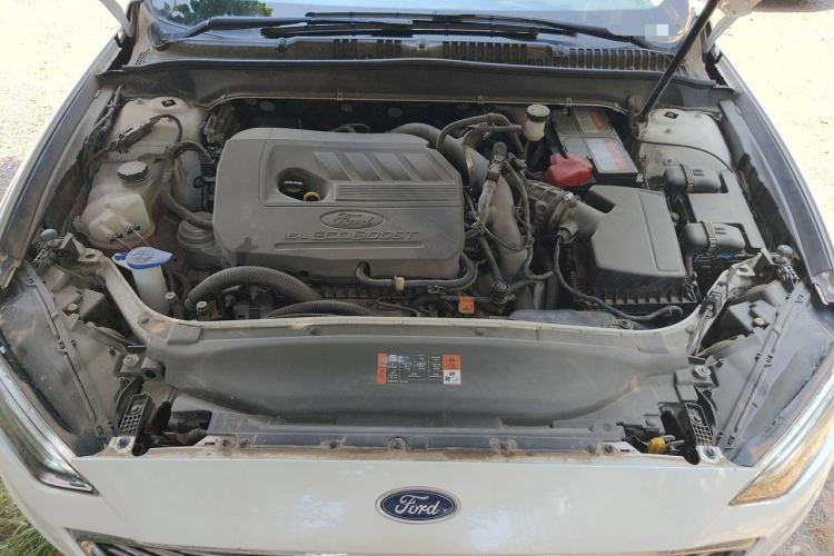 Used Ford Mondeo 2020 EcoBoost 180 Stylish Model Engine Bay