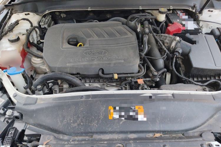 Used Ford Mondeo 2020 EcoBoost 180 Luxury Model Engine Bay