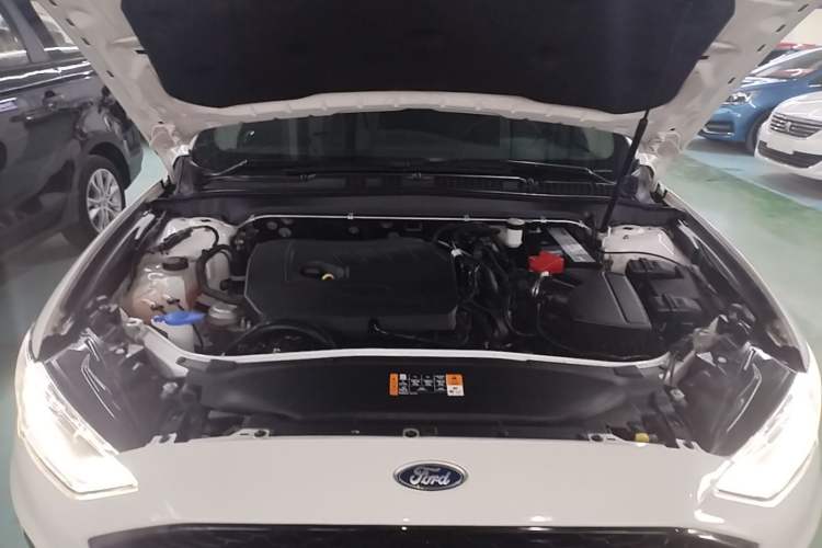 Used Ford Mondeo 2020 EcoBoost 180 Stylish Model Engine Bay