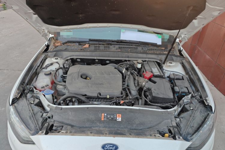 Used Ford Mondeo 2020 EcoBoost 180 Stylish Model Engine Bay