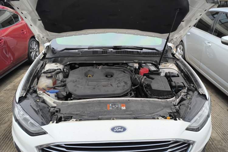 Used Ford Mondeo 2020 EcoBoost 200 Stylish Model Engine Bay