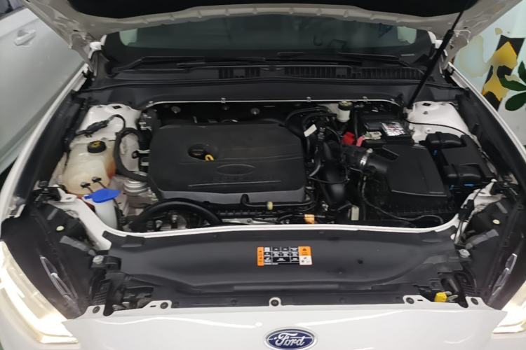 Used Ford Mondeo 2020 EcoBoost 180 Stylish Model Engine Bay