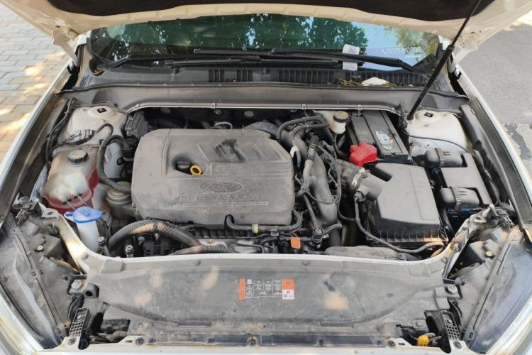 Used Ford Mondeo 2020 EcoBoost 180 Stylish Model Engine Bay