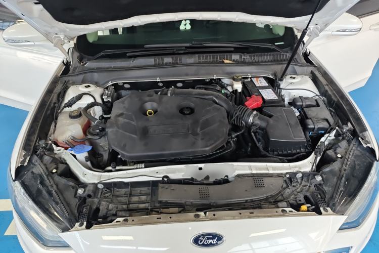 Used Ford Mondeo 2020 EcoBoost 200 Stylish Model Engine Bay