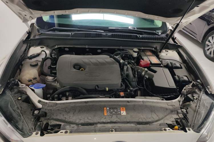 Used Ford Mondeo 2020 EcoBoost 180 Stylish Model Engine Bay