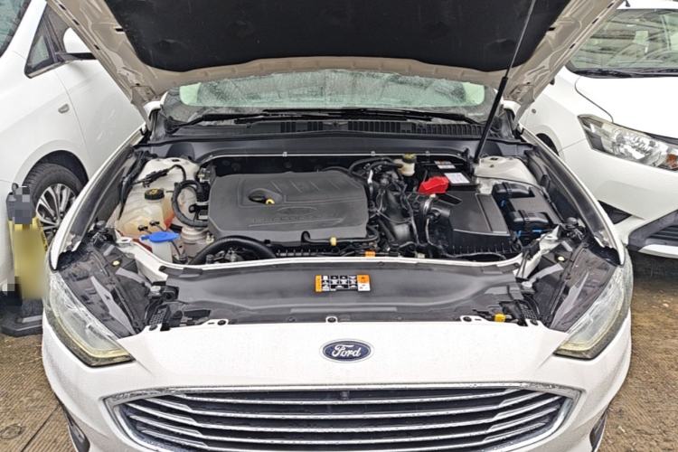 Used Ford Mondeo 2020 EcoBoost 180 Stylish Model Engine Bay