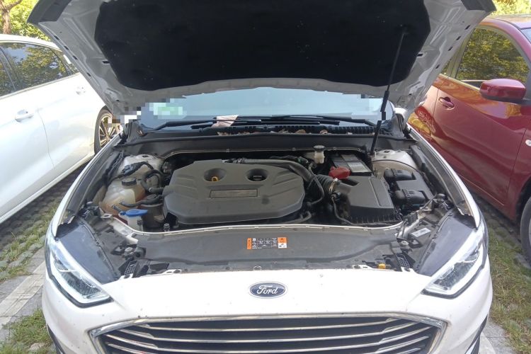 Used Ford Mondeo 2020 EcoBoost 200 Luxury Model Engine Bay