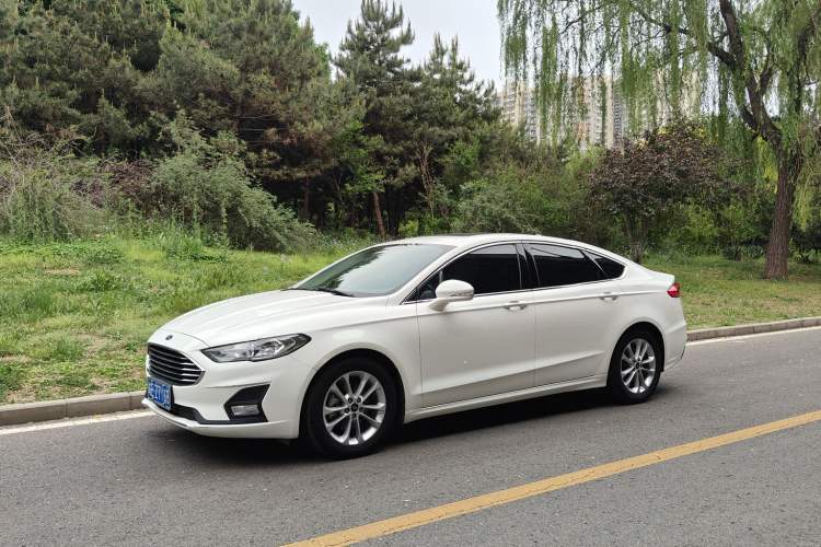 Used Ford Mondeo 2020 EcoBoost 180 Stylish Model Exterior 1