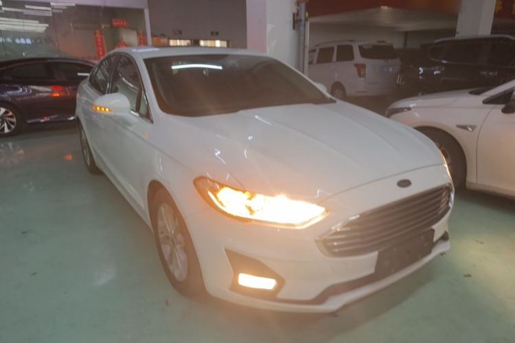 Used Ford Mondeo 2020 EcoBoost 180 Stylish Model Exterior 1