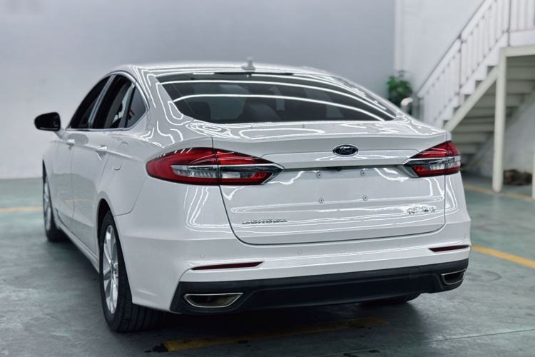 Used Ford Mondeo 2020 EcoBoost 180 Stylish Model Exterior 1