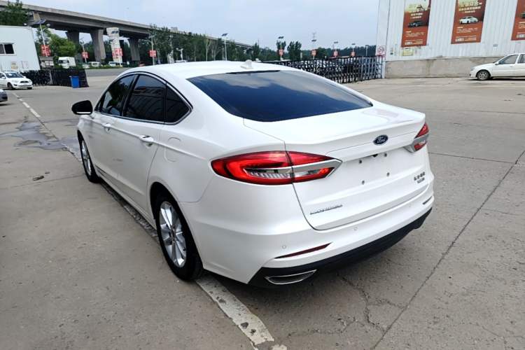 Used Ford Mondeo 2020 EcoBoost 180 Stylish Model Exterior 2