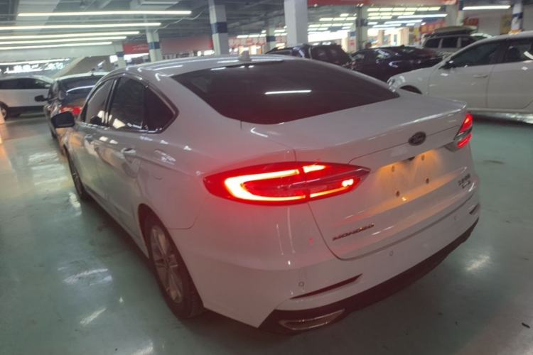 Used Ford Mondeo 2020 EcoBoost 180 Stylish Model Exterior 2