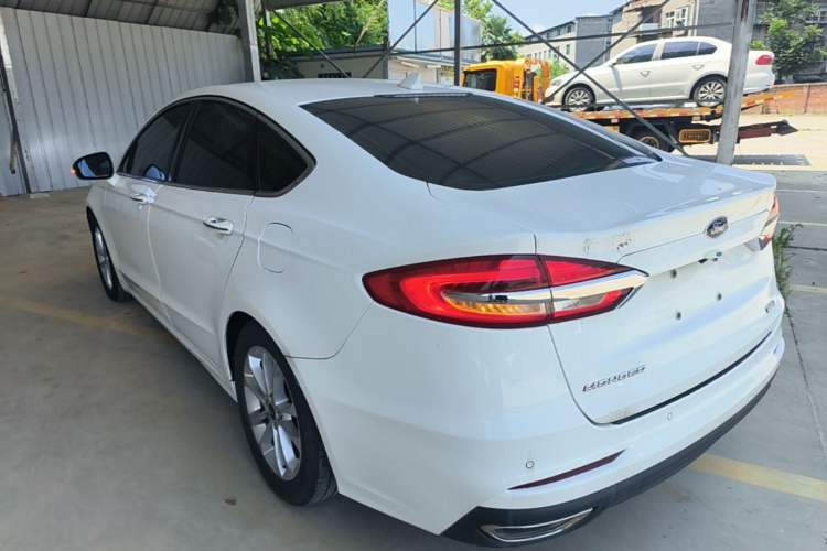 Used Ford Mondeo 2020 EcoBoost 180 Stylish Model Exterior 2