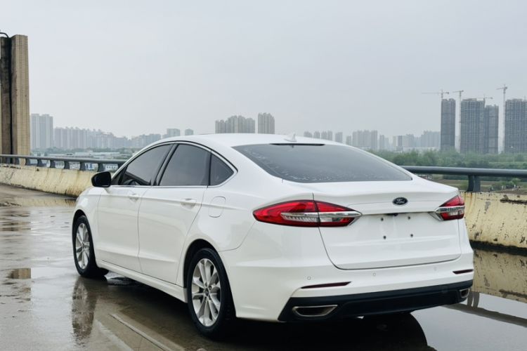 Used Ford Mondeo 2020 EcoBoost 180 Stylish Model Exterior 2